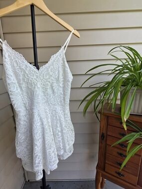Windsor White Lace Spaghetti Strap Romper - Women